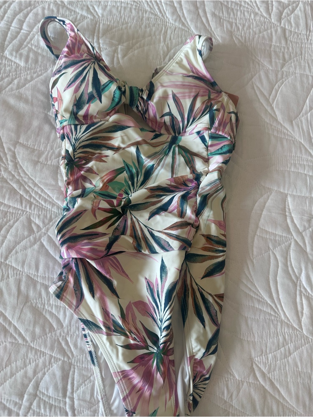 Shade & Shore women’s Floral Leaf One-Piece Swimsuit - Pink & Green